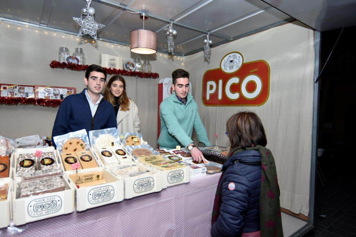 Stand de Turrones Picó en Feria de Navidad de Jijona