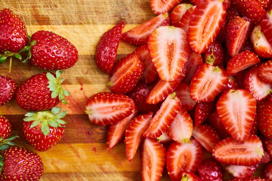 Turrón con frutas. Una combinación rica y sabrosa