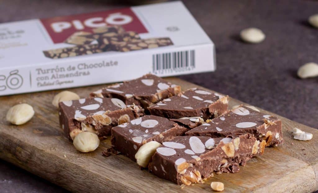 turron de chocolate con almendras Picó