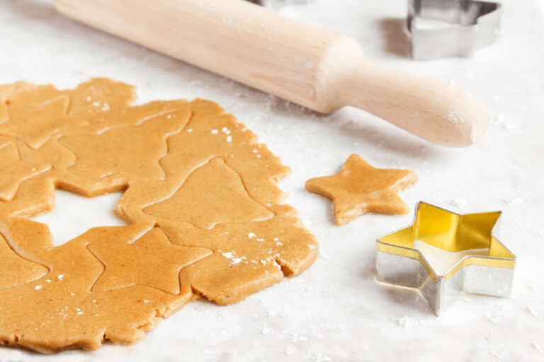Galletas de turrón de Jijona para hacer con niños en casa.